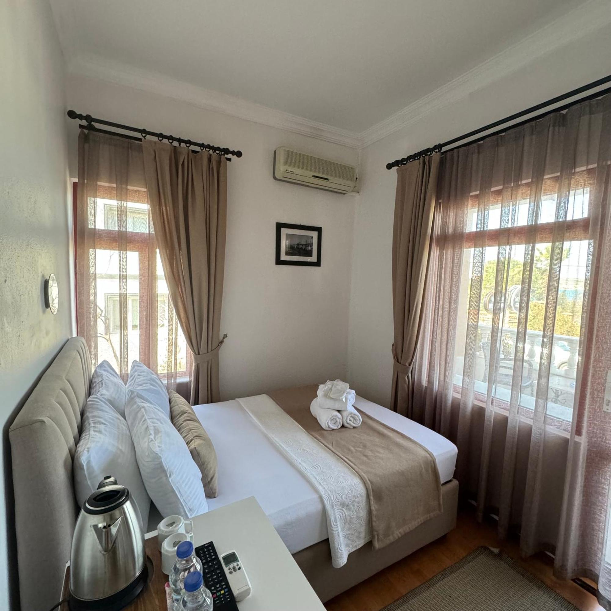 Soezer Otel Ayvalı 外观 照片